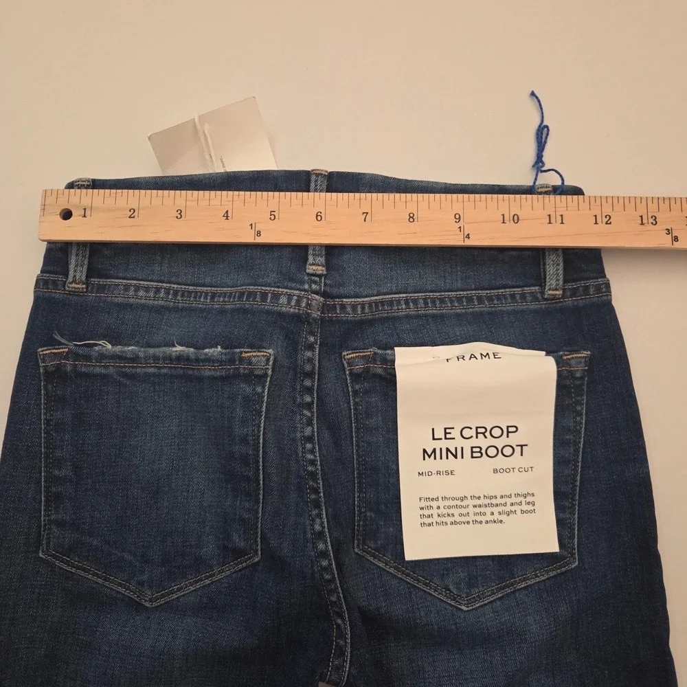 FRAME Le Crop Mini Boot Jeans Terre Dark Wash Mid Rise Cropped Flare LCMB778 24‎